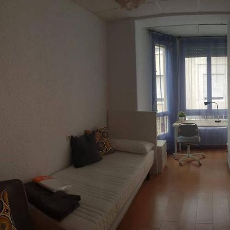 Cozy Apartment In The Heart Of Alicante! 외부 사진