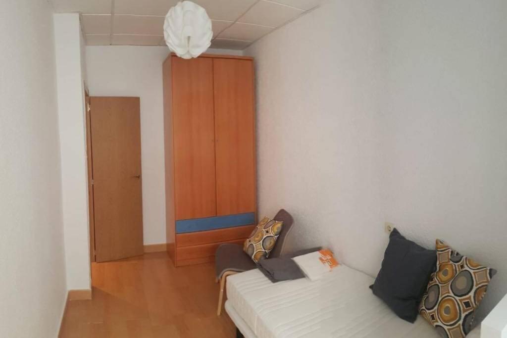 Cozy Apartment In The Heart Of Alicante! 외부 사진